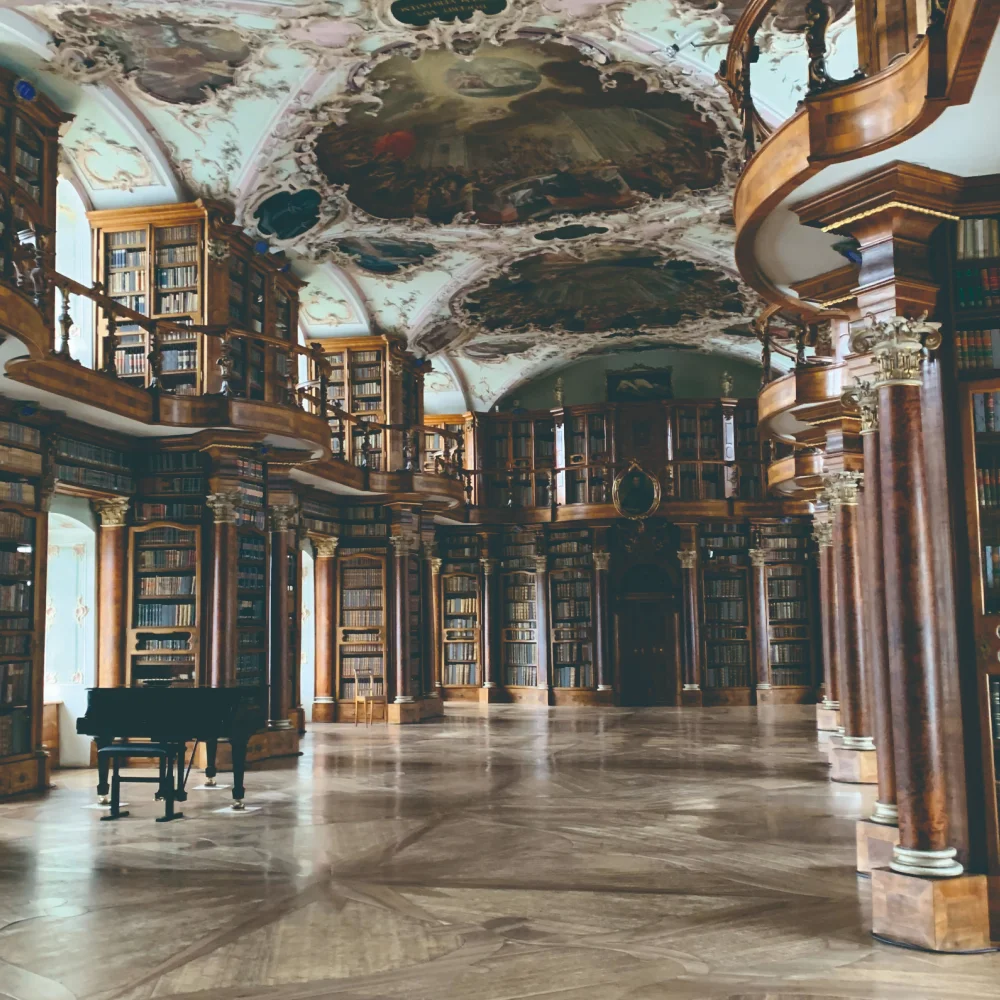 Large Design & Image Library